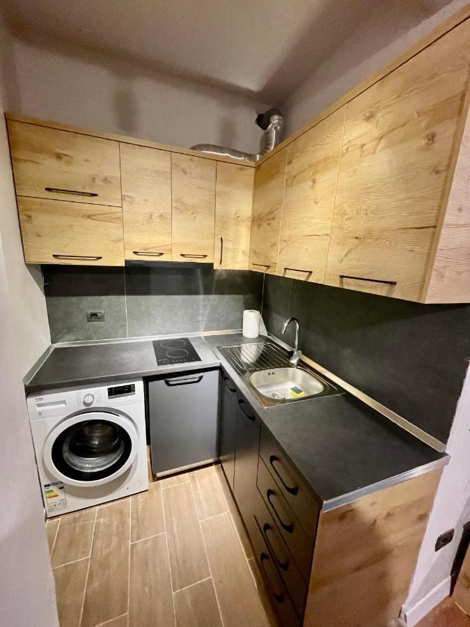 Keon Superb Studio Apartament Tirana Buitenkant foto