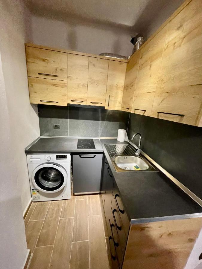 Keon Superb Studio Apartament Tirana Buitenkant foto